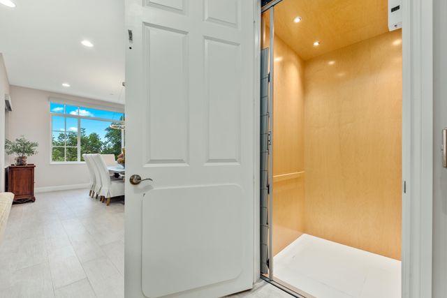 144 Tierra Lane 10, Jupiter, FL 33477