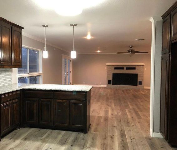 270 Butcher Point, Gainesville, TX 76240