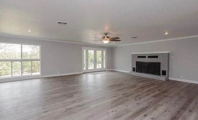 270 Butcher Point, Gainesville, TX 76240