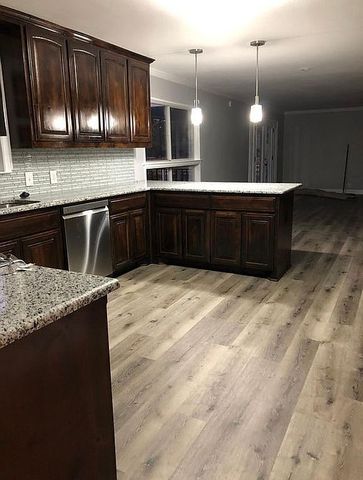 270 Butcher Point, Gainesville, TX 76240