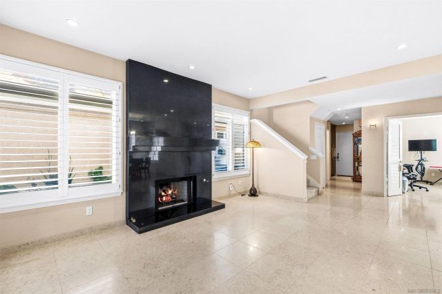 51 Delaport Place, Coronado, CA 92118