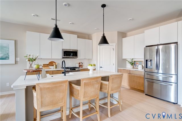 3005 Canoe Pointe Loop, Chesterfield, VA 23120