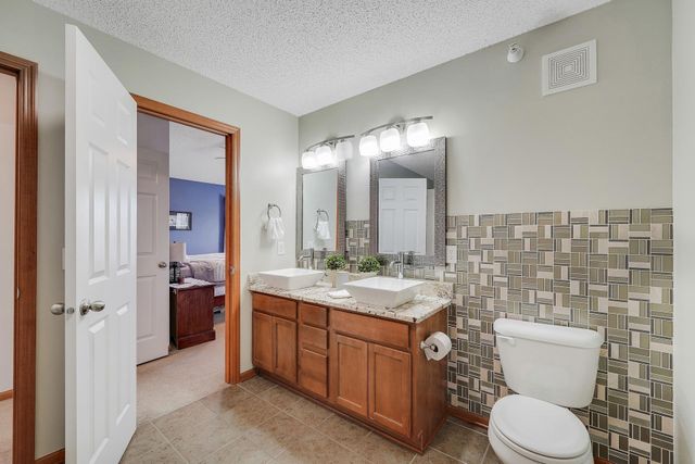 4926 Bisset Lane 7506, Inver Grove Heights, MN 55076