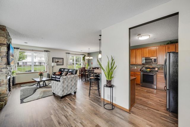 4926 Bisset Lane 7506, Inver Grove Heights, MN 55076