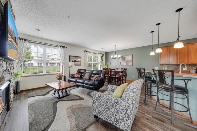 4926 Bisset Lane 7506, Inver Grove Heights, MN 55076