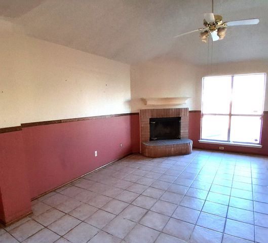 8194 Waterside Trail, Fort Worth, TX 76137