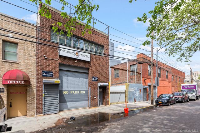 37-14 13th Street, Long Island City, NY 11101