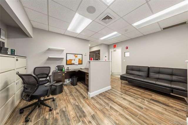 37-14 13th Street, Long Island City, NY 11101