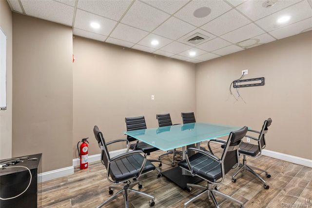 37-14 13th Street, Long Island City, NY 11101