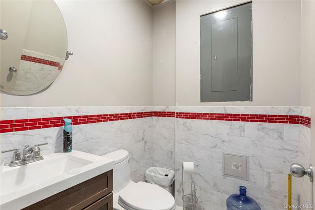 37-14 13th Street, Long Island City, NY 11101