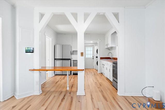 226 Mecklenburg St, Petersburg, VA 23803