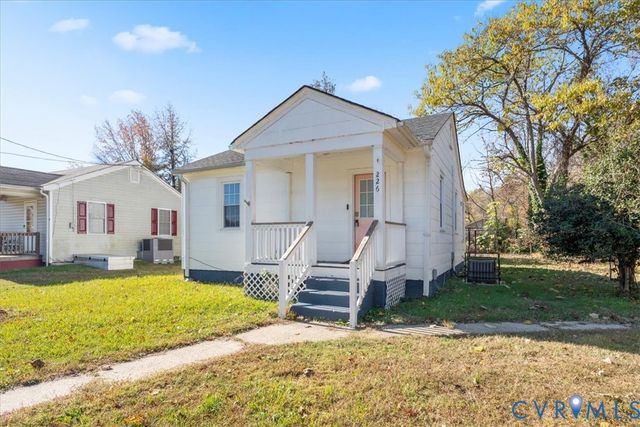 226 Mecklenburg St, Petersburg, VA 23803