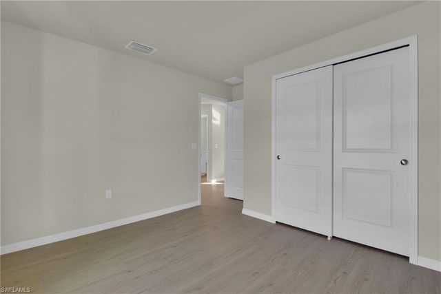 532 Raintree ST E, Lehigh Acres, FL 33974