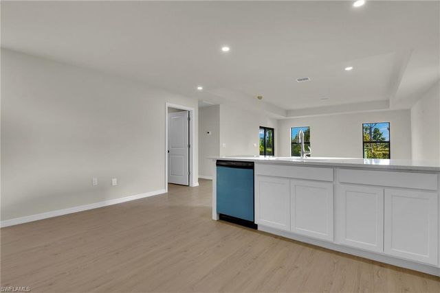 532 Raintree ST E, Lehigh Acres, FL 33974