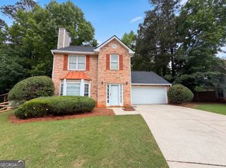 215 Twin Brook Way, Lawrenceville, GA 30043