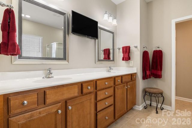 2009 Maned Goose Court, Fort Mill, SC 29707