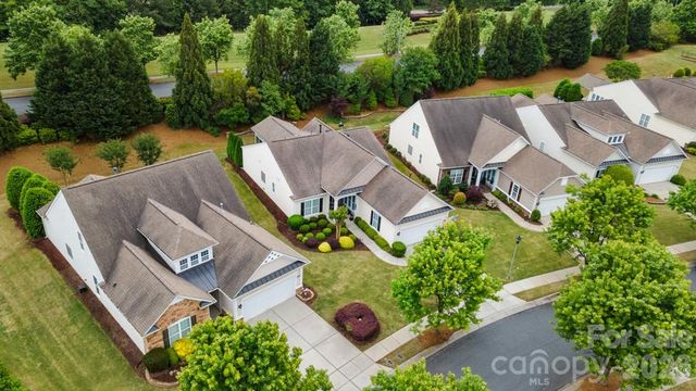2009 Maned Goose Court, Fort Mill, SC 29707