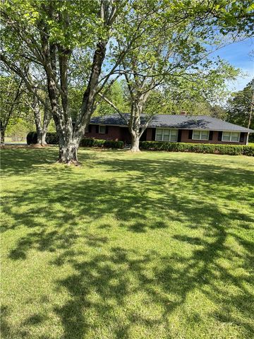 1302 Anderson Street, Belton, SC 29627