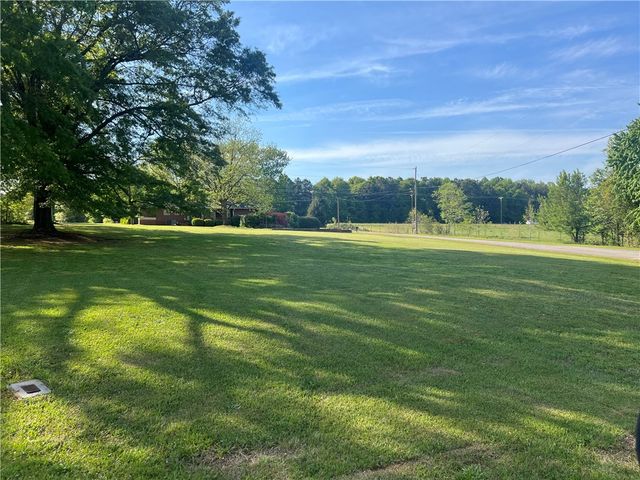 1302 Anderson Street, Belton, SC 29627