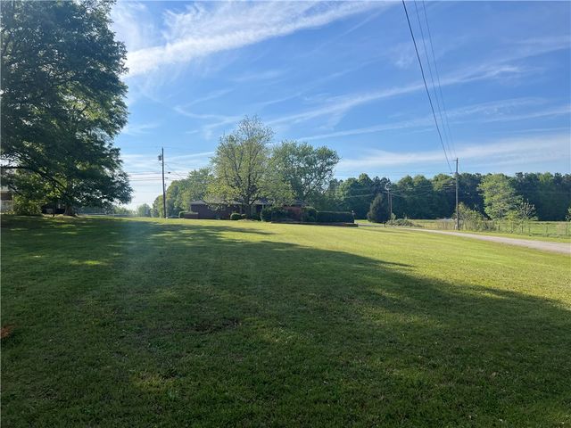 1302 Anderson Street, Belton, SC 29627