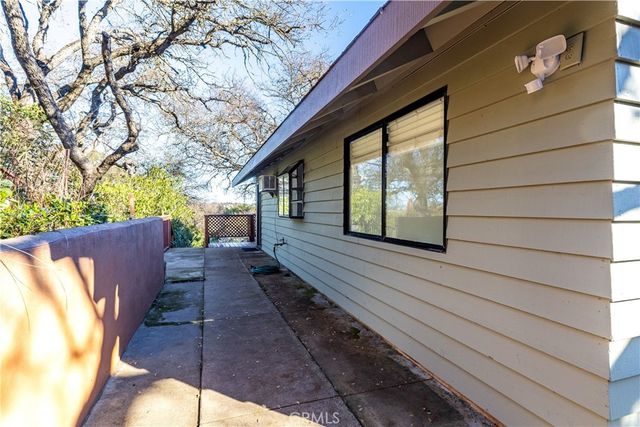 2237 Vine, Paso Robles, CA 93446