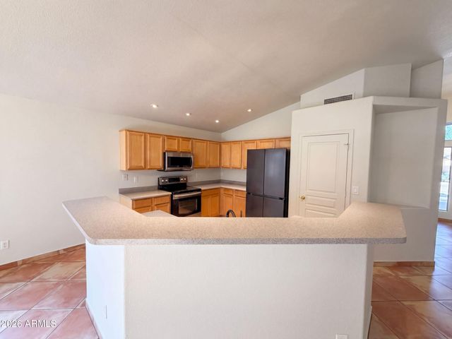 5166 W BRYCE Lane, Glendale, AZ 85301