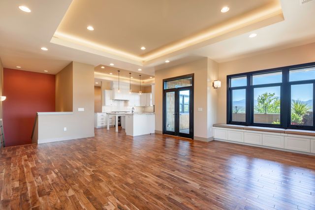 280 Mary Bee Lane, Medford, OR 97504