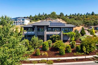 280 Mary Bee Lane, Medford, OR 97504