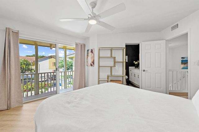 288 Seabreeze Circle, Jupiter, FL 33477