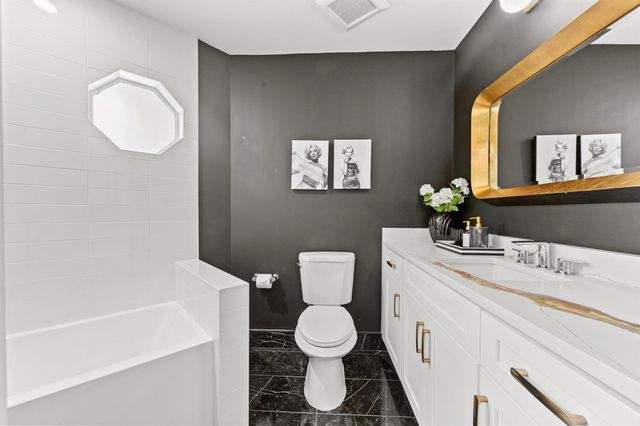 288 Seabreeze Circle, Jupiter, FL 33477