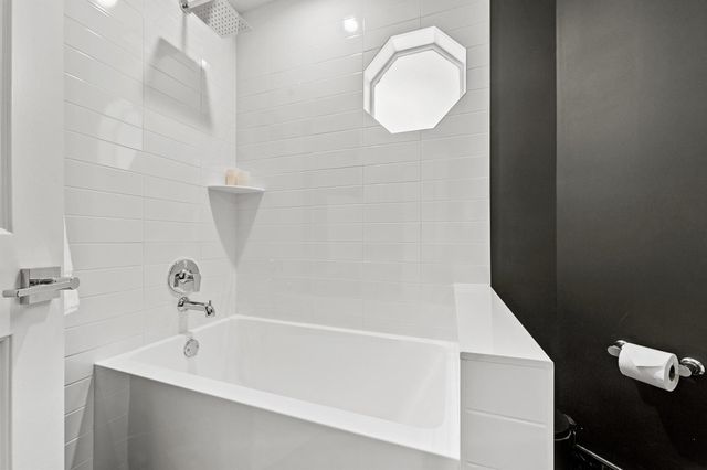 288 Seabreeze Circle, Jupiter, FL 33477