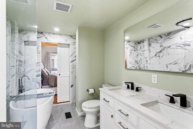 816 N RINGGOLD ST, Philadelphia, PA 19130