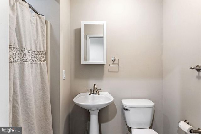 816 N RINGGOLD ST, Philadelphia, PA 19130