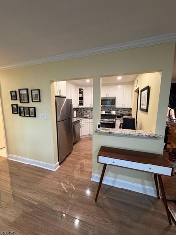 1505 Longley Ct, Branchburg Twp., NJ 08876