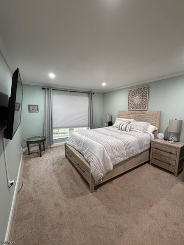 1505 Longley Ct, Branchburg Twp., NJ 08876