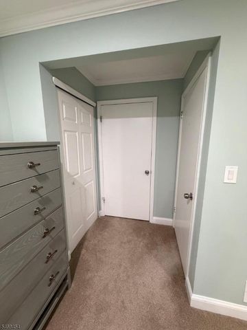 1505 Longley Ct, Branchburg Twp., NJ 08876