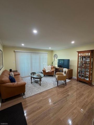 1505 Longley Ct, Branchburg Twp., NJ 08876