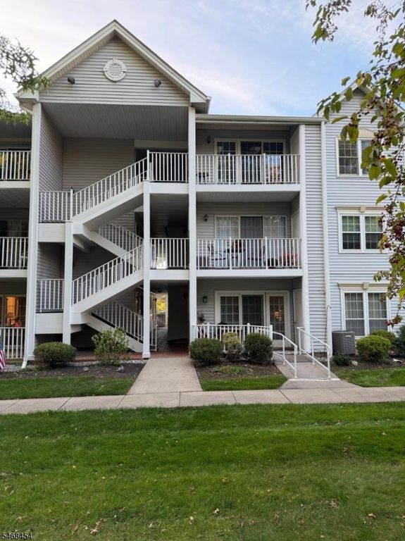 1505 Longley Ct, Branchburg Twp., NJ 08876
