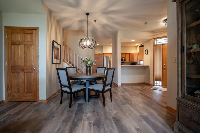 14785 W Wilbur DRIVE, New Berlin, WI 53151
