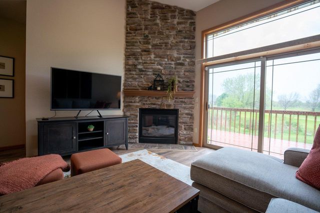 14785 W Wilbur DRIVE, New Berlin, WI 53151