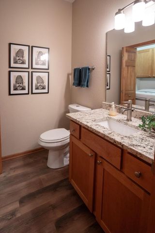 14785 W Wilbur DRIVE, New Berlin, WI 53151