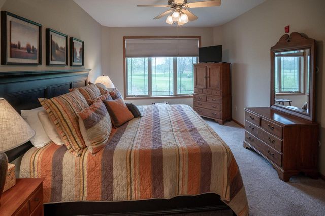 14785 W Wilbur DRIVE, New Berlin, WI 53151