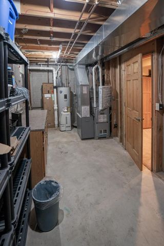 14785 W Wilbur DRIVE, New Berlin, WI 53151
