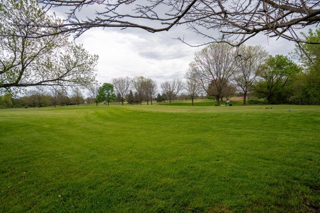 14785 W Wilbur DRIVE, New Berlin, WI 53151