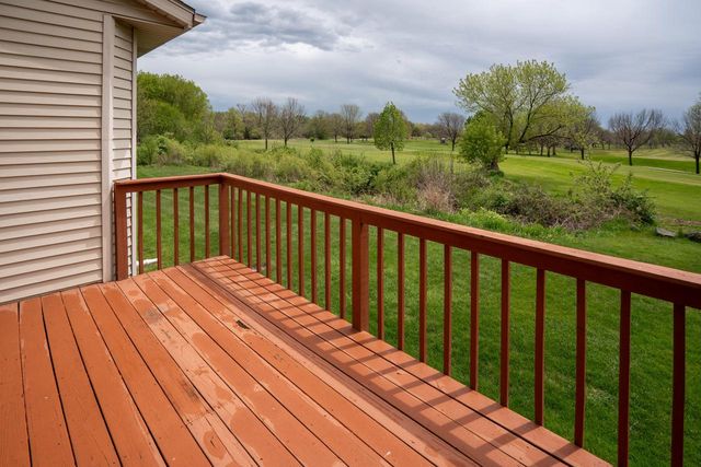 14785 W Wilbur DRIVE, New Berlin, WI 53151