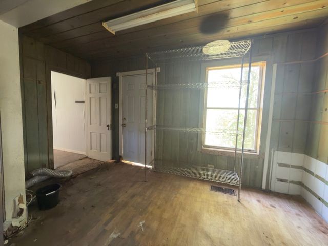 2309 Mayo Street, Commerce, TX 75428