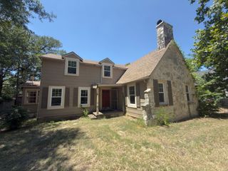 2309 Mayo Street, Commerce, TX 75428