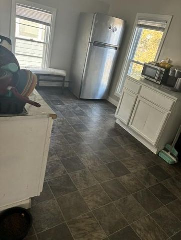 1414 Logan Avenue N, Minneapolis, MN 55411