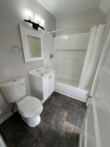 1414 Logan Avenue N, Minneapolis, MN 55411