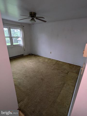 66 KELLER LN, Shermans Dale, PA 17090